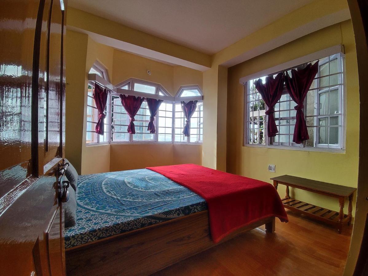Wind Home Darjeeling- Budget Hotel Near Mall Darjeeling  Bagian luar foto