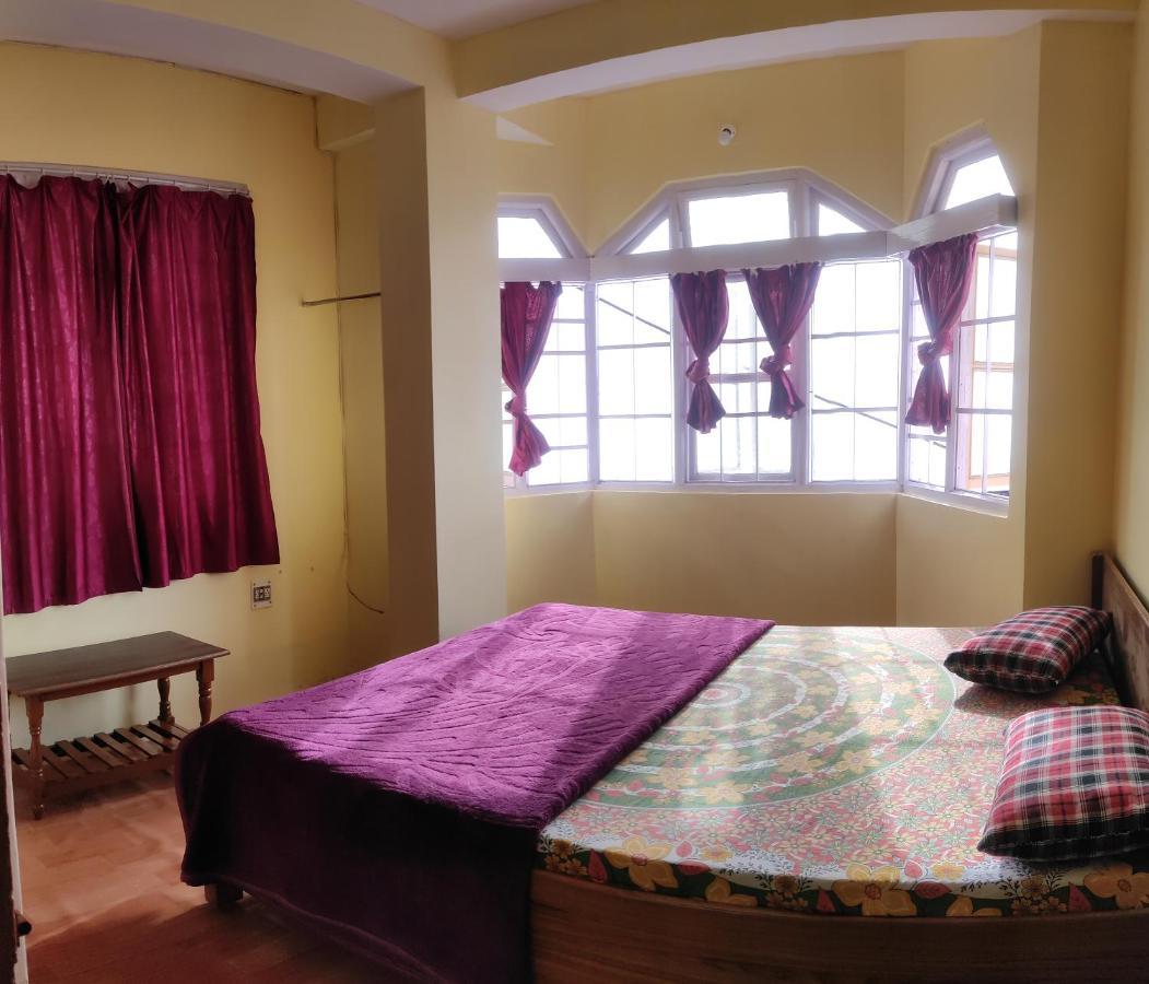 Wind Home Darjeeling- Budget Hotel Near Mall Darjeeling  Bagian luar foto