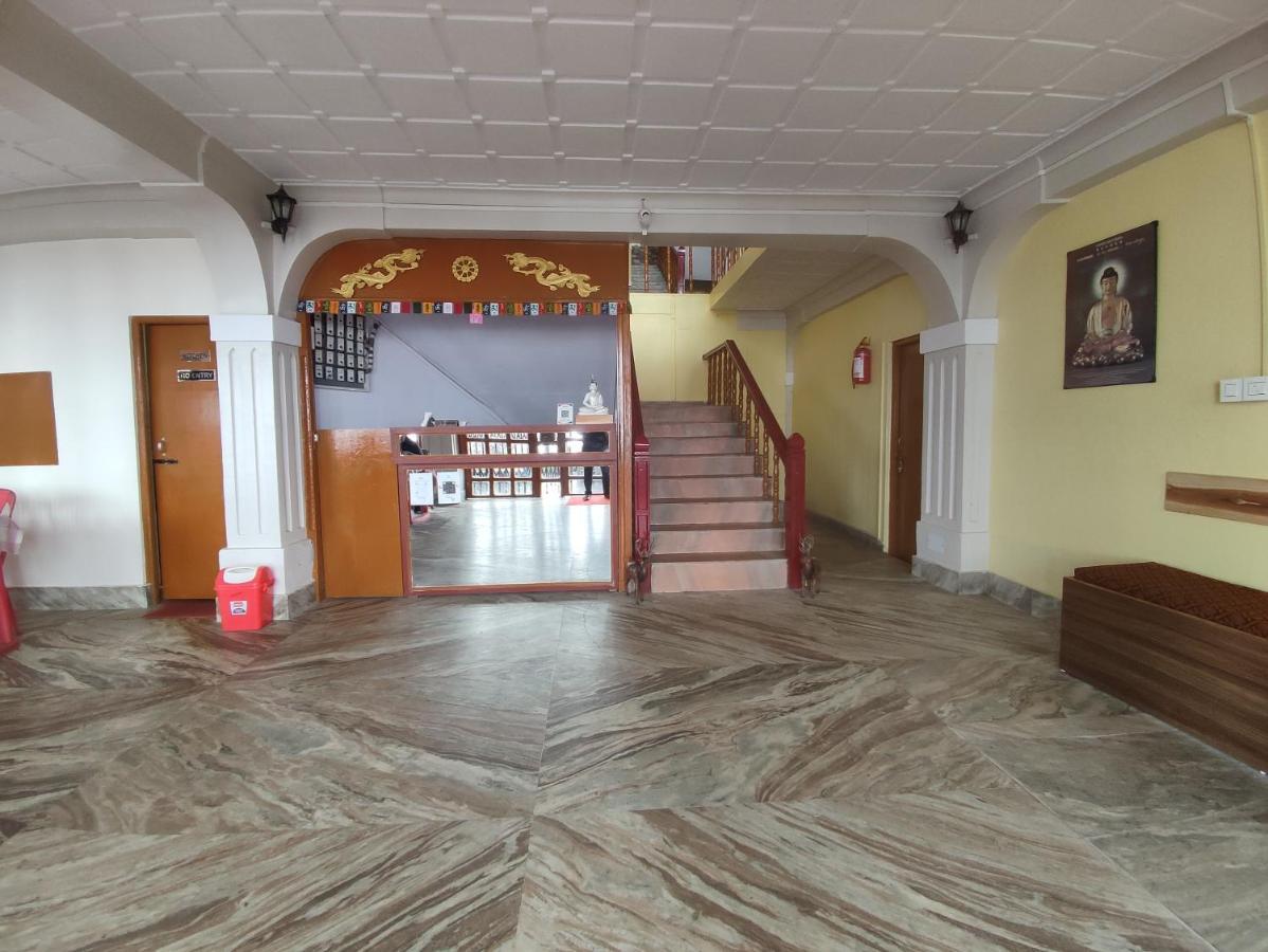 Wind Home Darjeeling- Budget Hotel Near Mall Darjeeling  Bagian luar foto