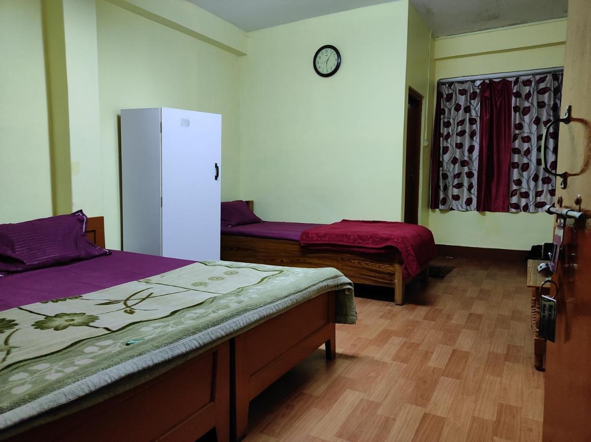 Wind Home Darjeeling- Budget Hotel Near Mall Darjeeling  Bagian luar foto